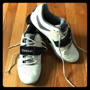 Reebok Lifters size 9